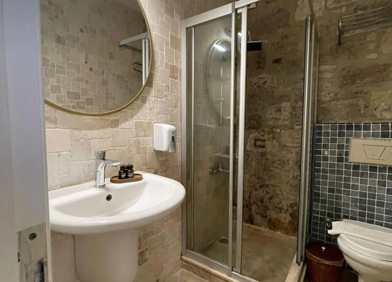 Masala Otel Alaçatı Han/Misafirhane